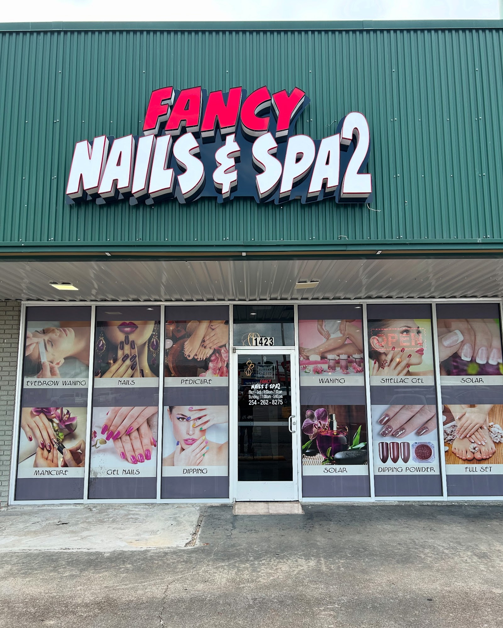 Fancy Nails and Spa 2 nail photo 5